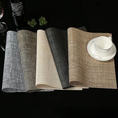 Customized Logo Acceptable Square Plastic Washable PVC Placemats for Table Decoration